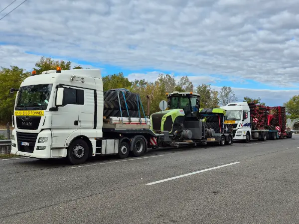 Tractor transport
