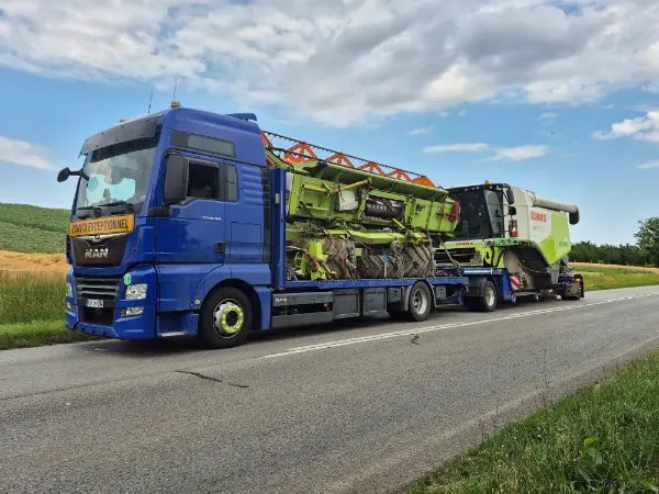 Combine transport